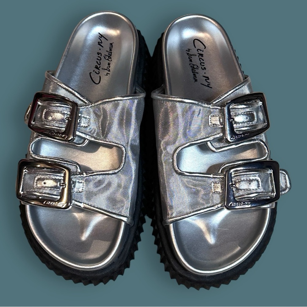 🎉HP🎉 NWOB Circus by Sam Edelman Chrissy Slide Sandals in Silver. Size 7.5 - Picture 4 of 10